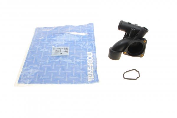 Фланец системы охлаждения VW T4/T5/Passat/Golf IV 2.3-3.2 98-09