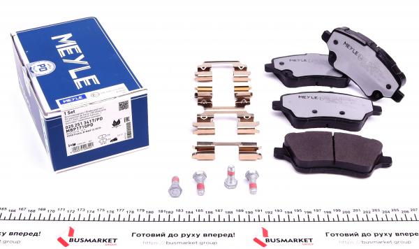 Brake pad set